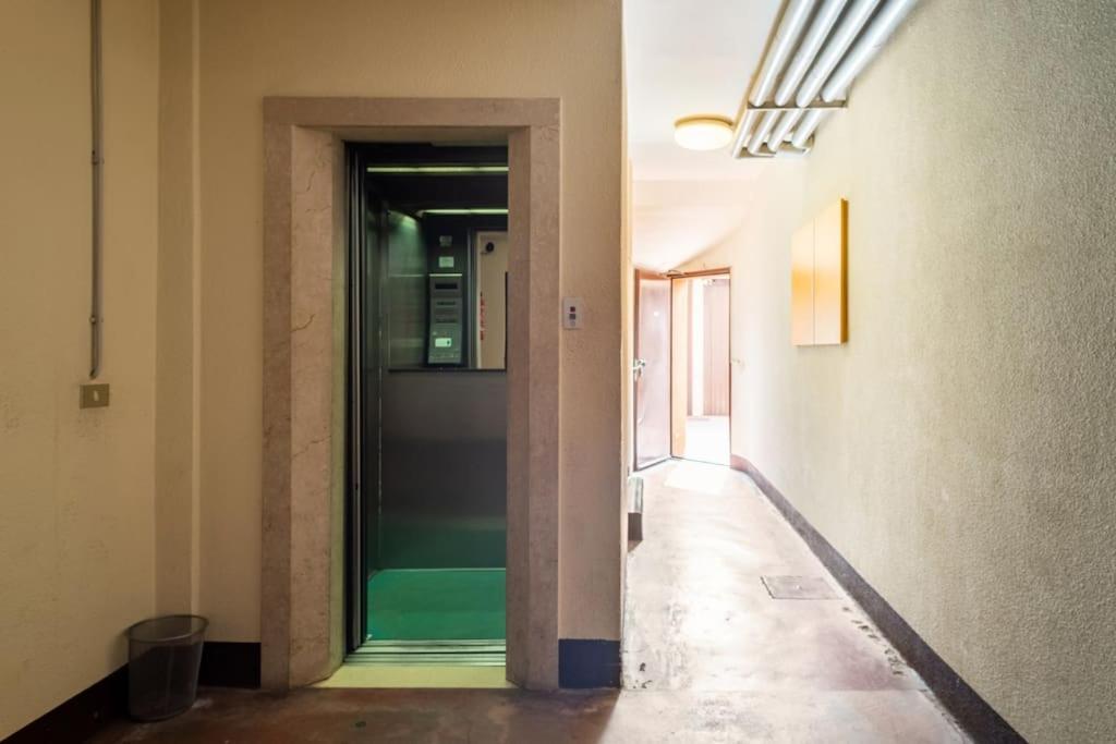 Апартаменты Casa De Rocco No Check In After 19 00 Брешия Экстерьер фото