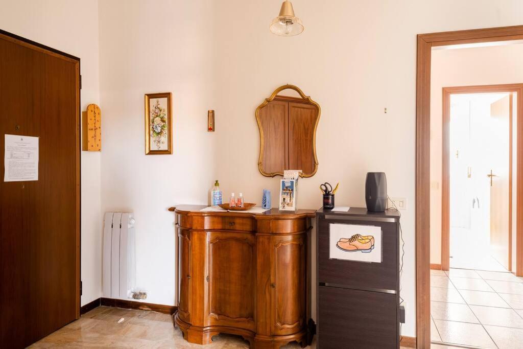 Апартаменты Casa De Rocco No Check In After 19 00 Брешия Экстерьер фото