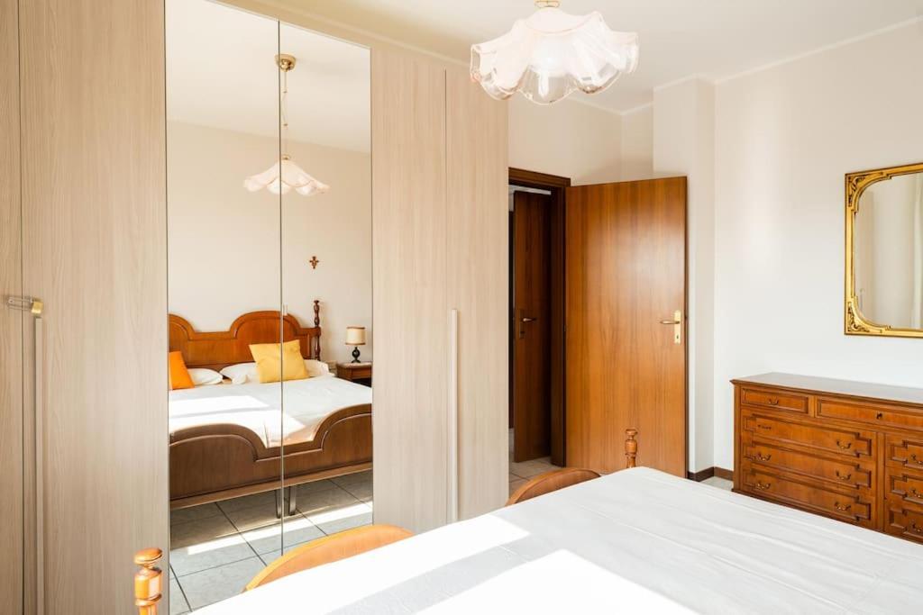 Апартаменты Casa De Rocco No Check In After 19 00 Брешия Экстерьер фото
