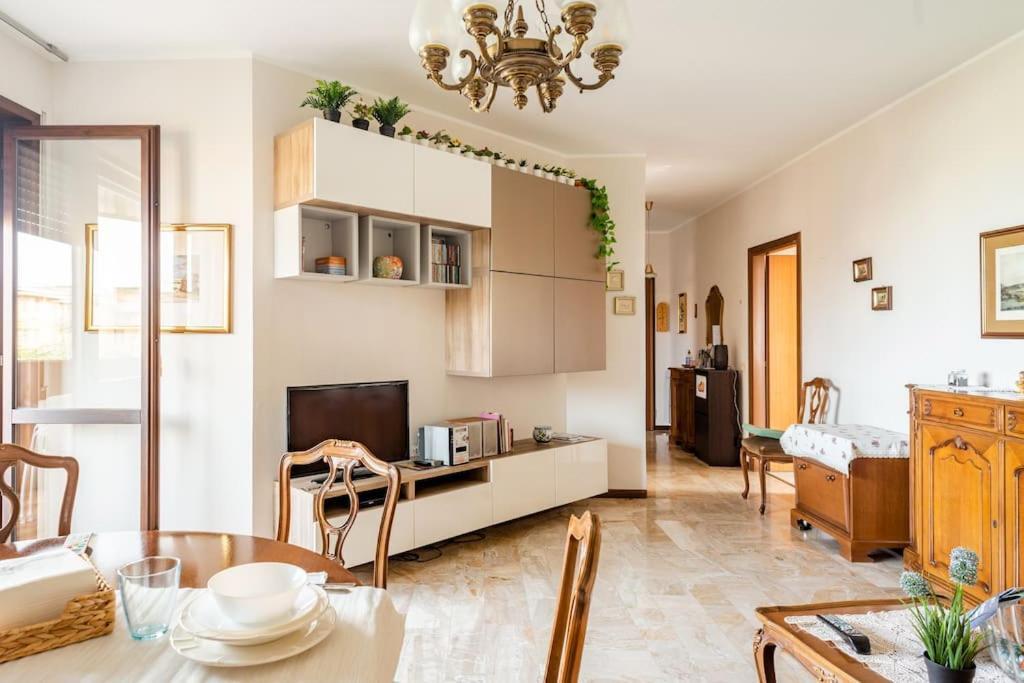 Апартаменты Casa De Rocco No Check In After 19 00 Брешия Экстерьер фото